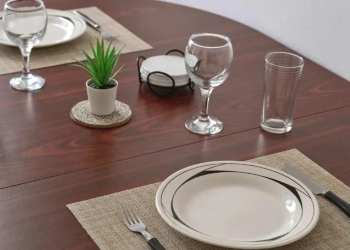 Paroikia Pebble * Paro